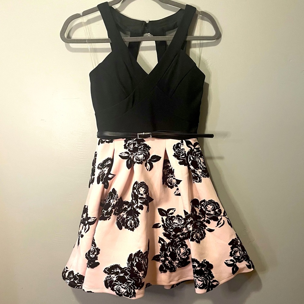 NWOT SM black pink party dress